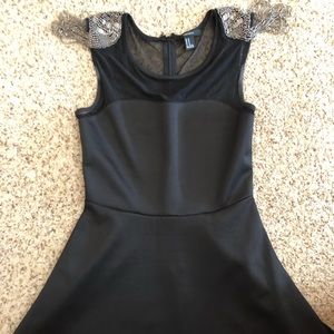 Black forever 21 dress